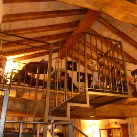 Locanda La Casetta Angera Exteriör bild