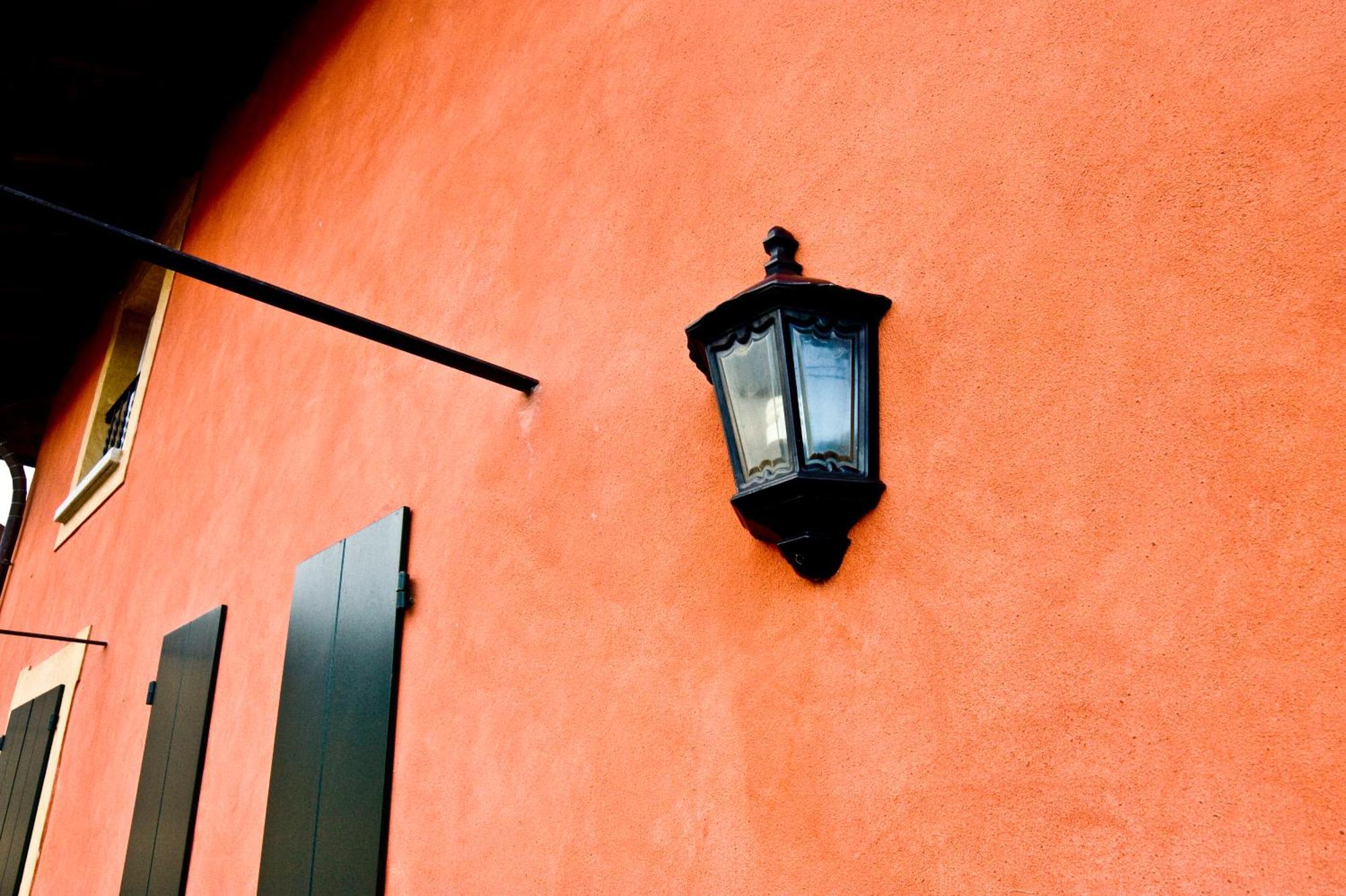 Locanda La Casetta Angera Exteriör bild